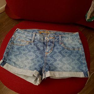 Junior women shorts